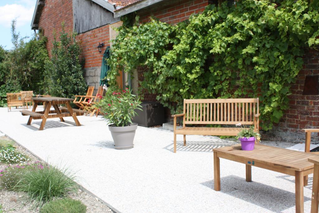 Au Passage Des Grues Bed & Breakfast Drosnay Ngoại thất bức ảnh