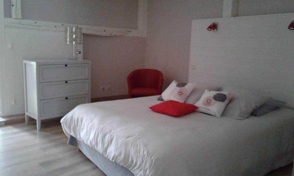 Au Passage Des Grues Bed & Breakfast Drosnay Ngoại thất bức ảnh