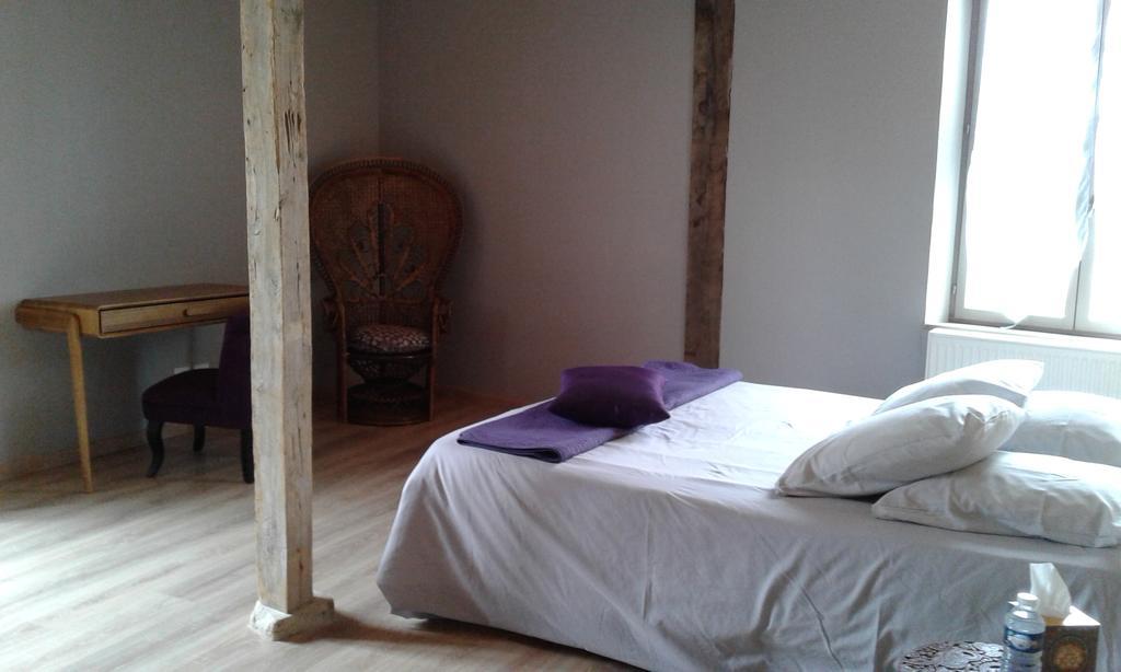 Au Passage Des Grues Bed & Breakfast Drosnay Ngoại thất bức ảnh